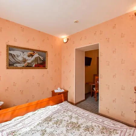 Jugend With Self Check-in 3*
